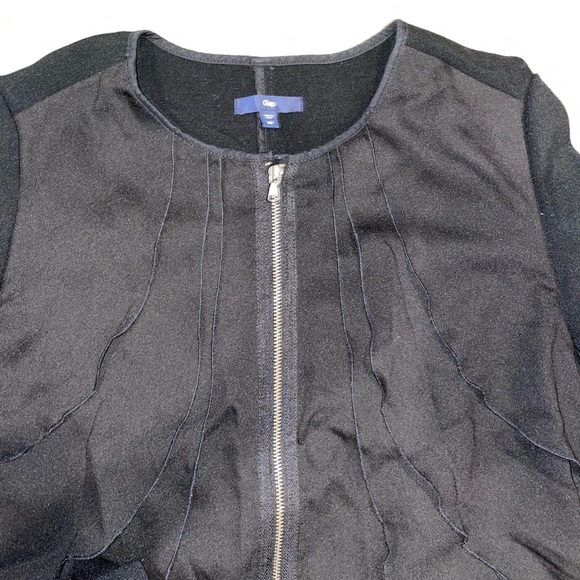 Gap Women’s Layered Ruffle Jacket - Picture 4 of 5